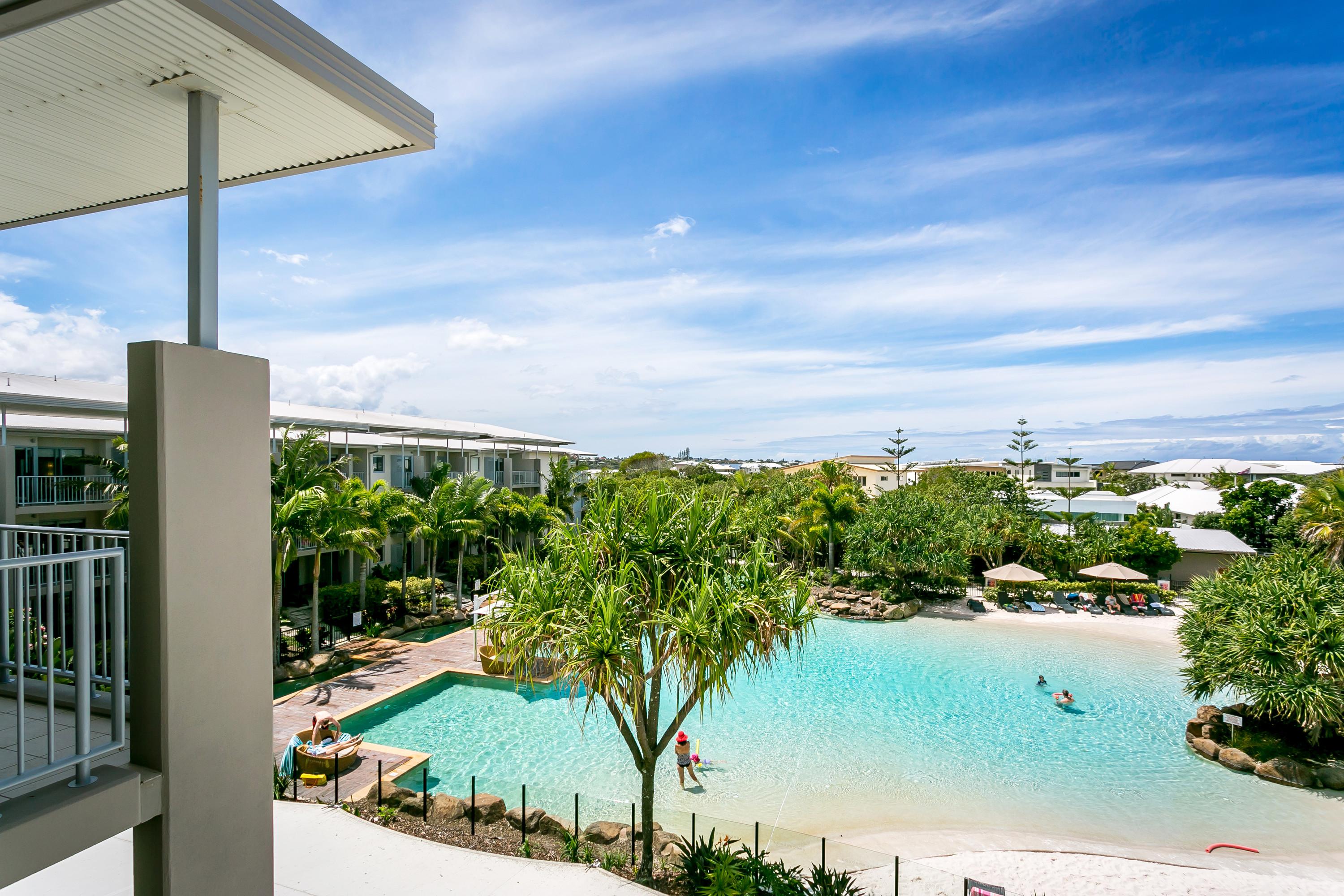 Peppers Salt Resort & Spa Kingscliff Bagian luar foto The pool at the Sanctuary Cove International Boat Show