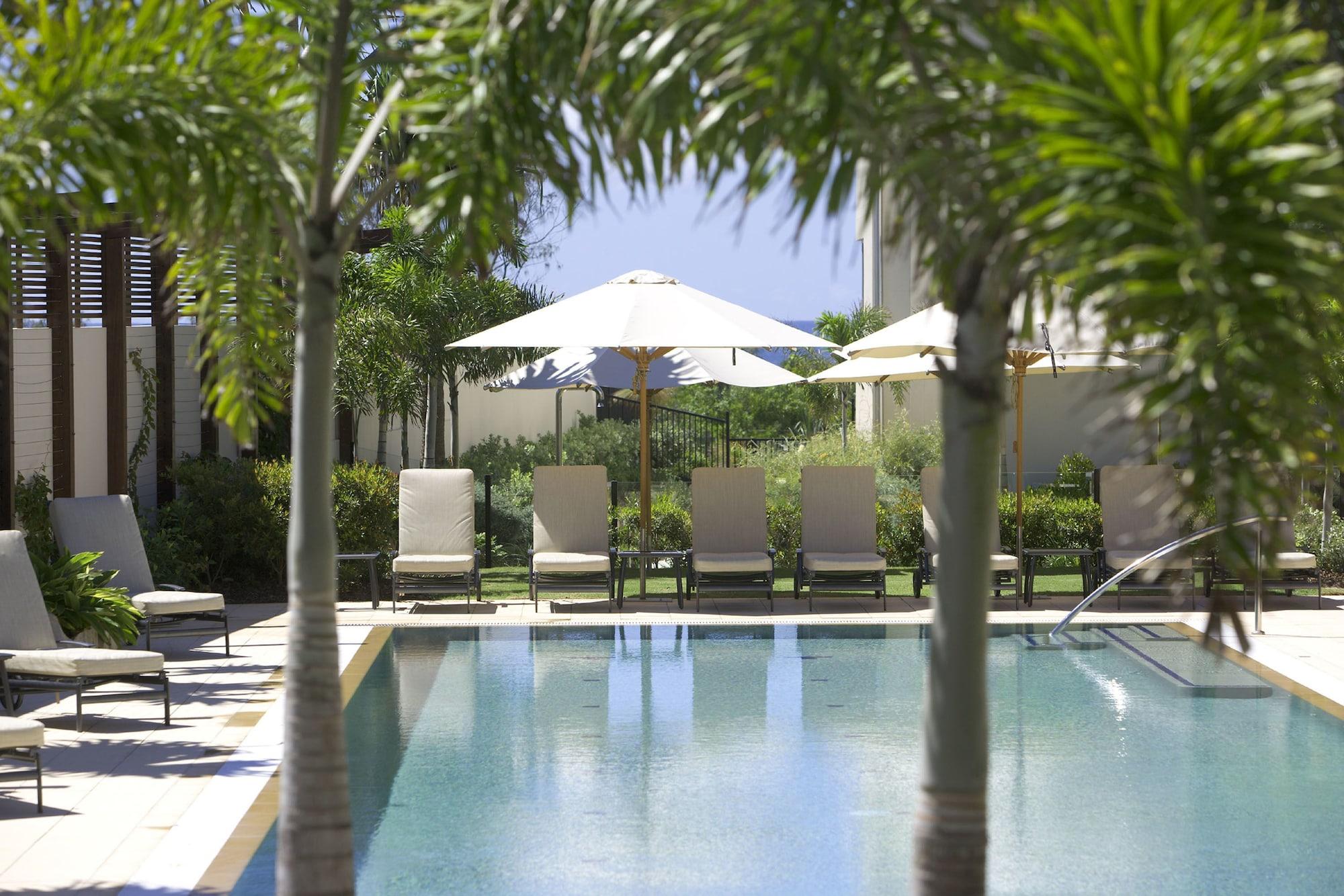 Peppers Salt Resort & Spa Kingscliff Bagian luar foto The swimming pool at the hotel